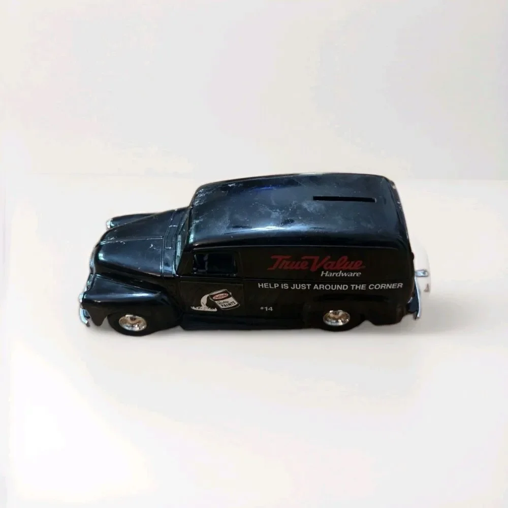 ERTL 1951 GMC Panel Van Coin Bank True Value Hardware 1:34 Diecast Advertising